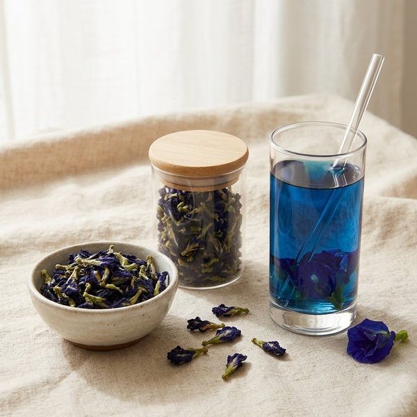 Dried butterfly pea flowers